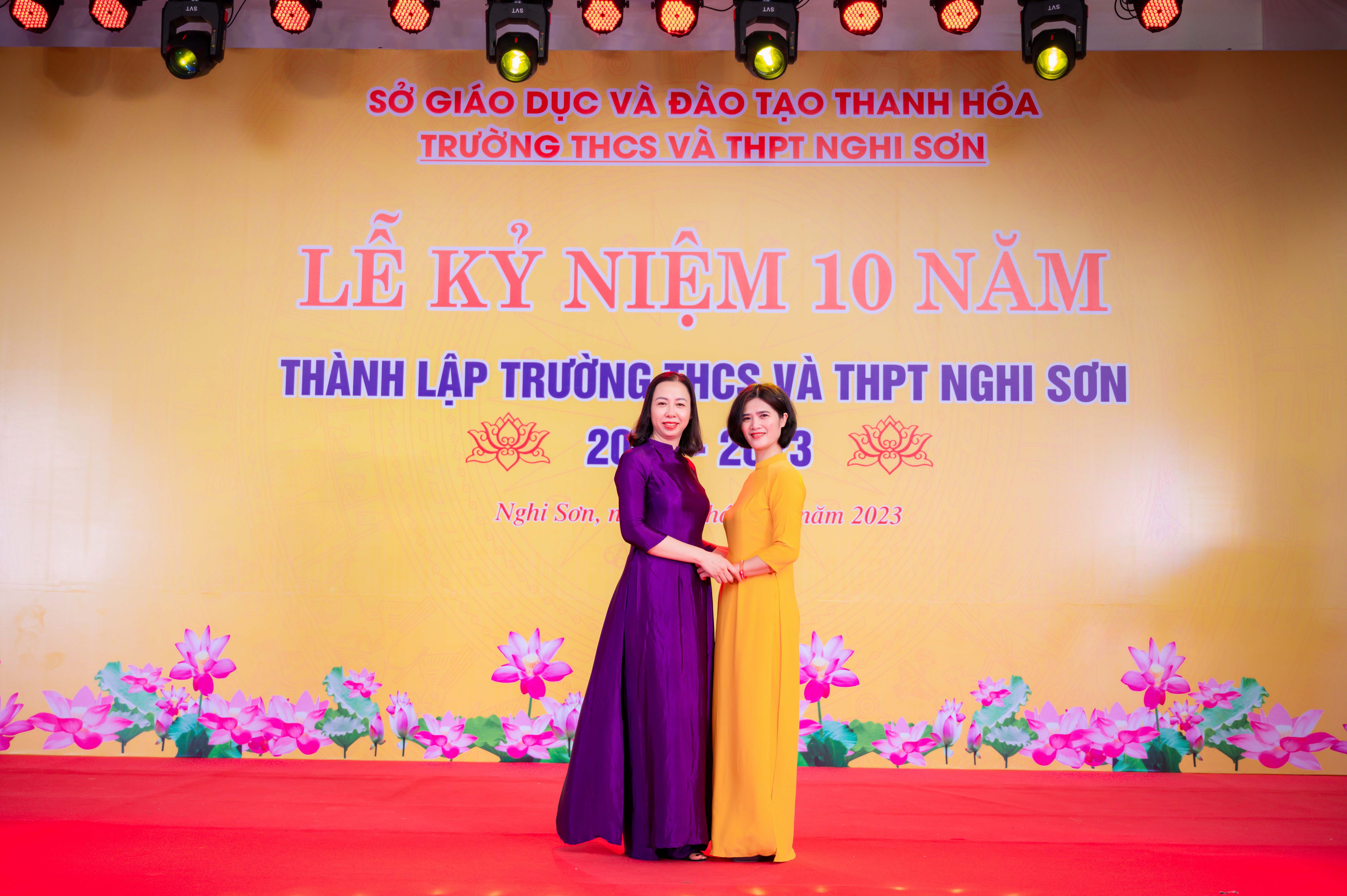 DUY_1184